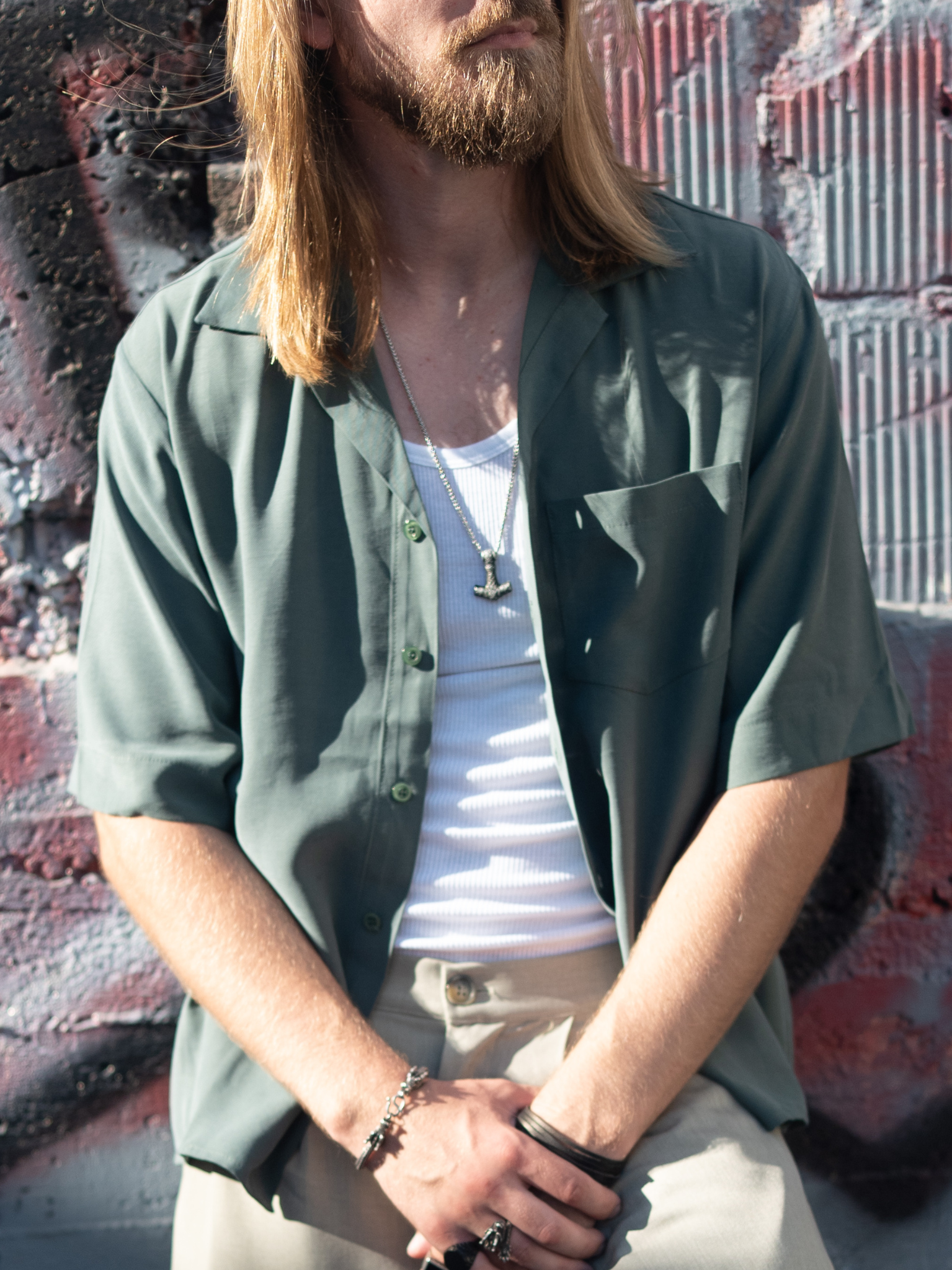 חולצה מכופתרת ירוקה