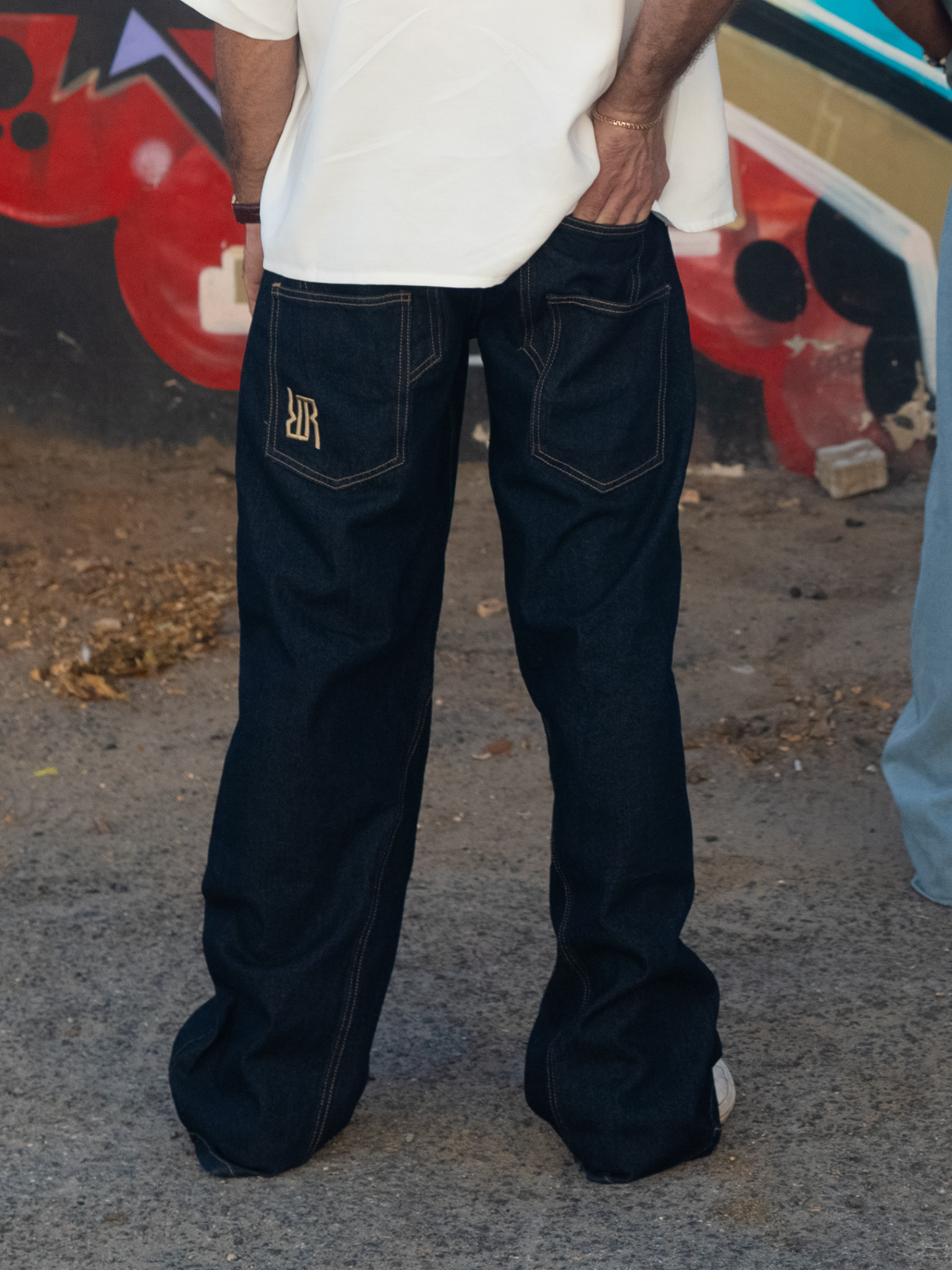 מכנסיים ג'ינס- כחול כהה