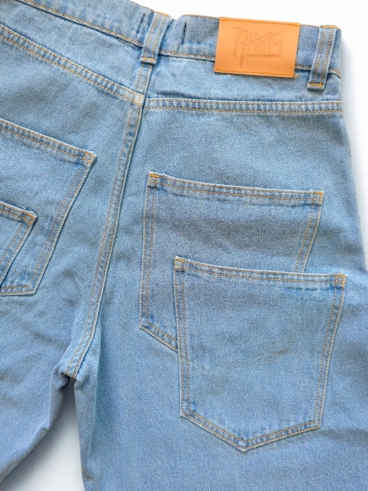 מכנסיים ג'ינס- כחול בהיר